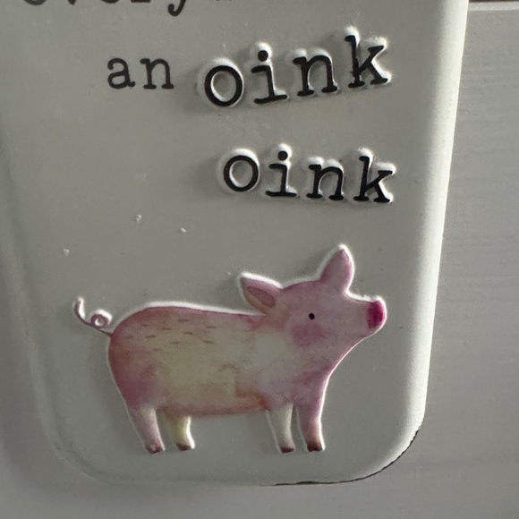 Pig Metal Wall Art Hangin Sign Pink and White - Picture 3 of 3